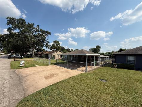 706 Fostoria Lane Houston TX 77076