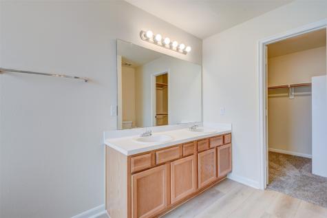6039 Yorkglen Manor Lane Houston TX 77084