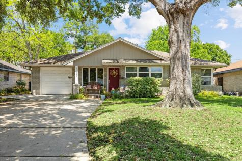 1110 Stonecrest Drive Houston TX 77018