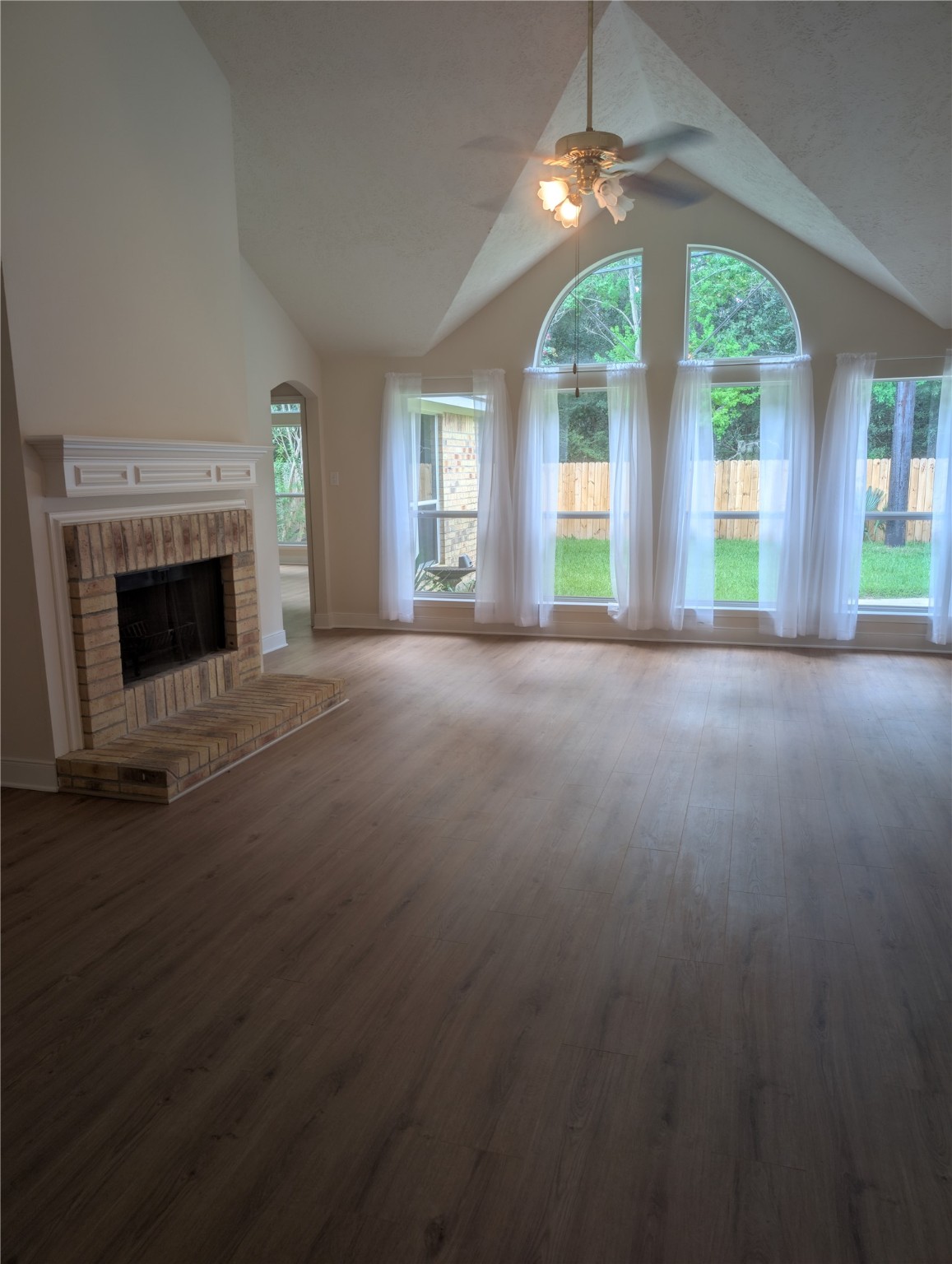 14615 Wressell Drive Houston TX 77044