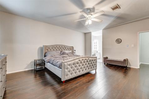 17421 Red Oak Drive 7421 Houston TX 77090