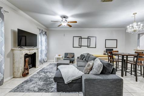 17421 Red Oak Drive 7421 Houston TX 77090