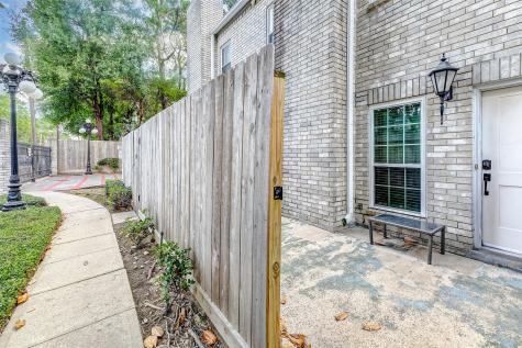 17421 Red Oak Drive 7421 Houston TX 77090