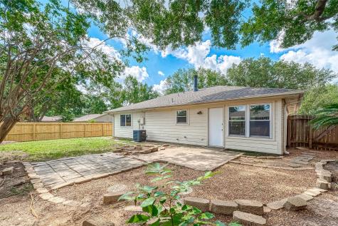 16302 Sky Blue Lane Houston TX 77095