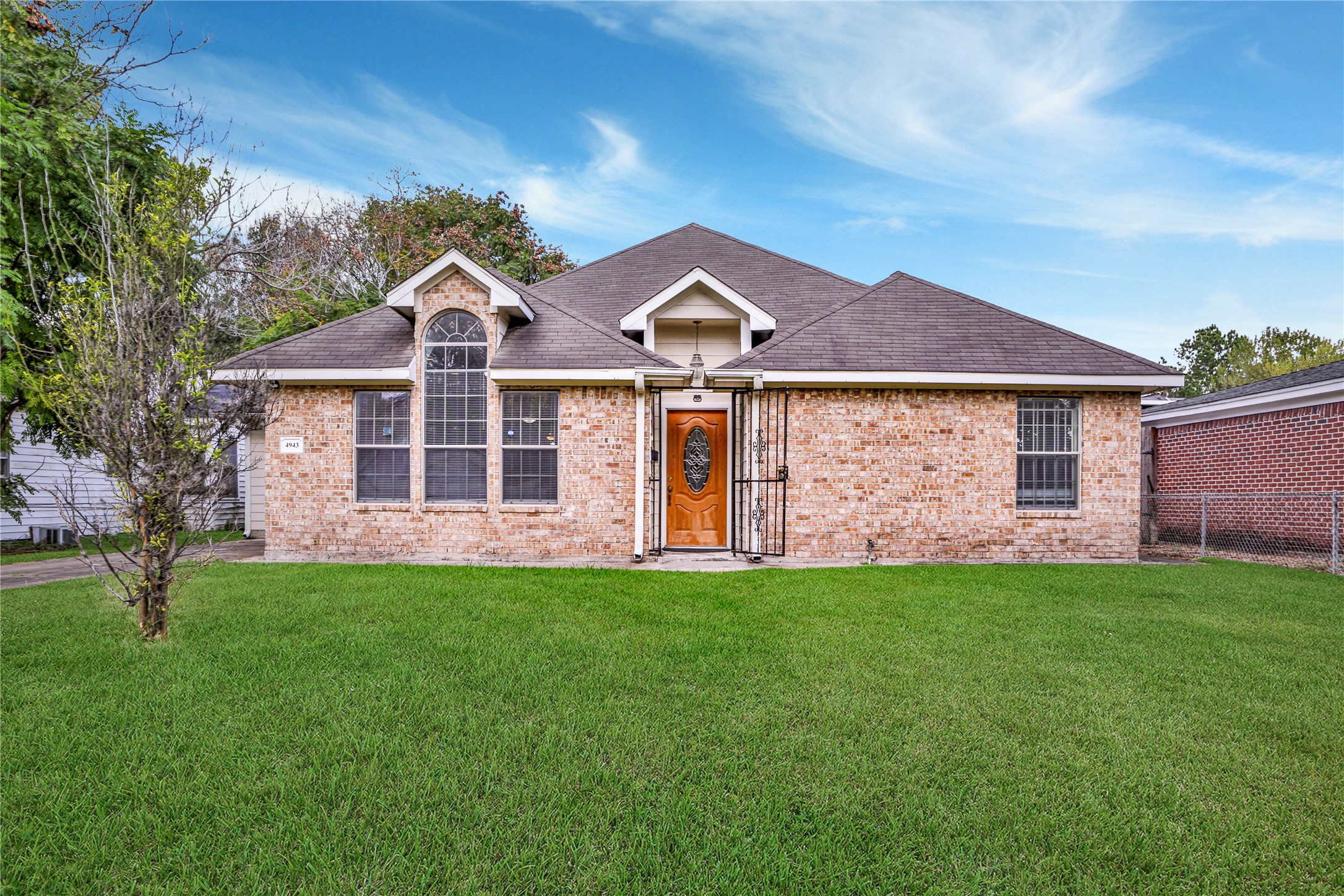 4943 Gammage Street Houston TX 77021