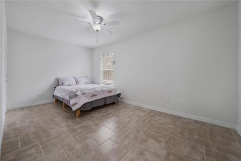 4943 Gammage Street Houston TX 77021