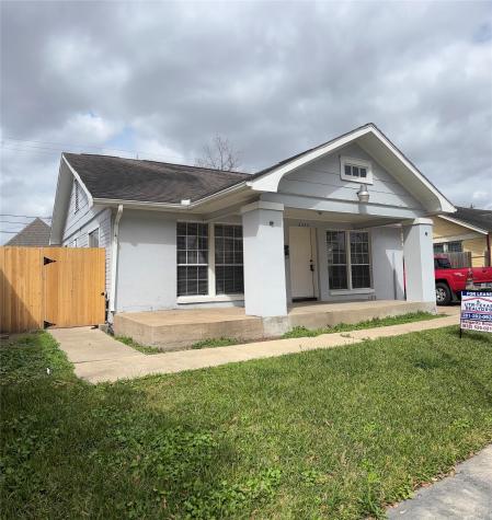 2340 Cumberland Street Houston TX 77023