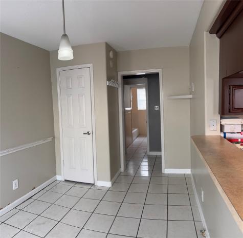 2340 Cumberland Street Houston TX 77023