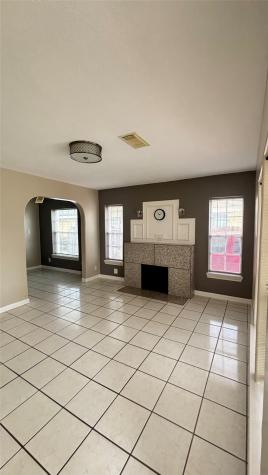 2340 Cumberland Street Houston TX 77023