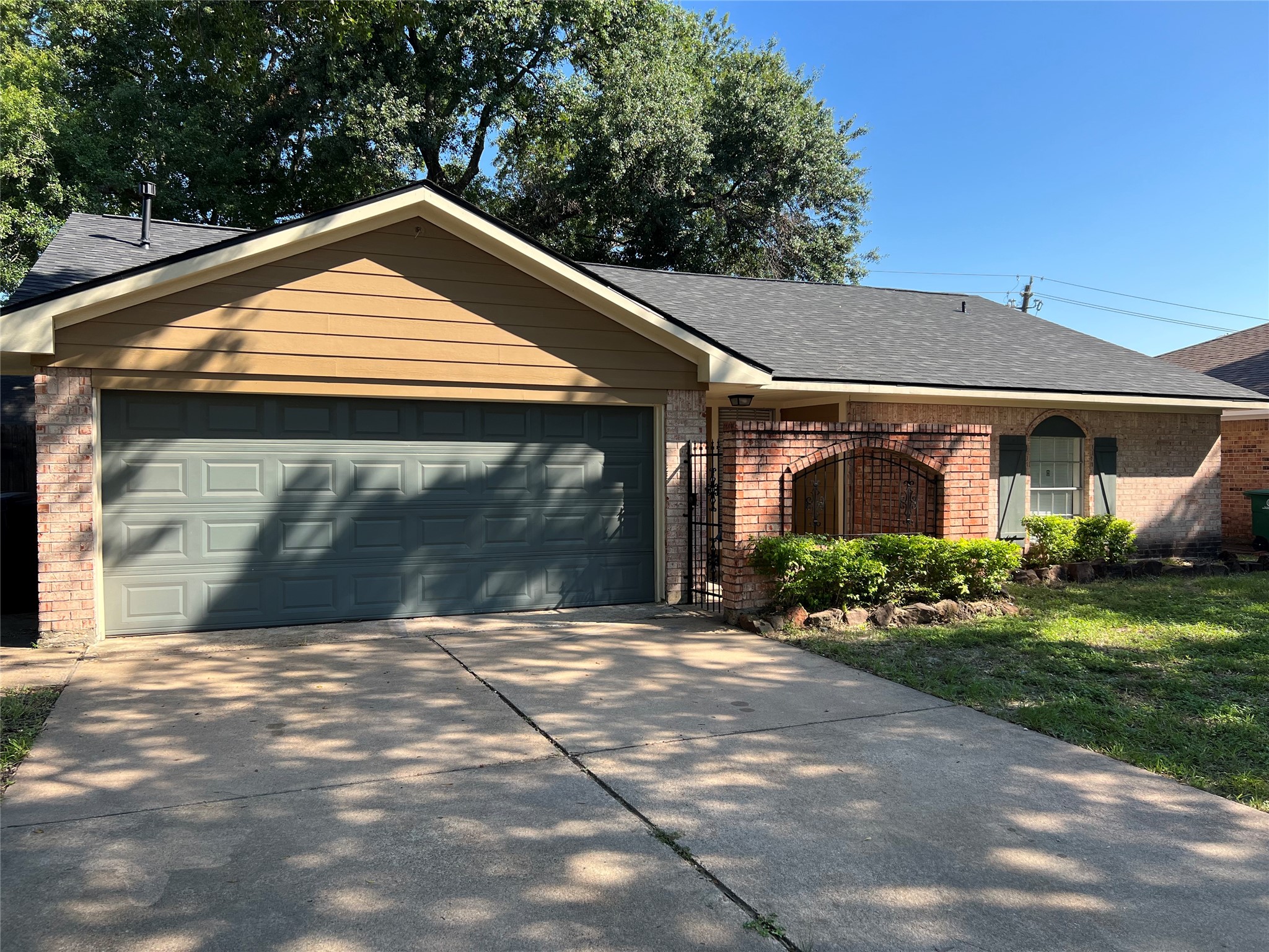 6010 Hoover Street Houston TX 77092