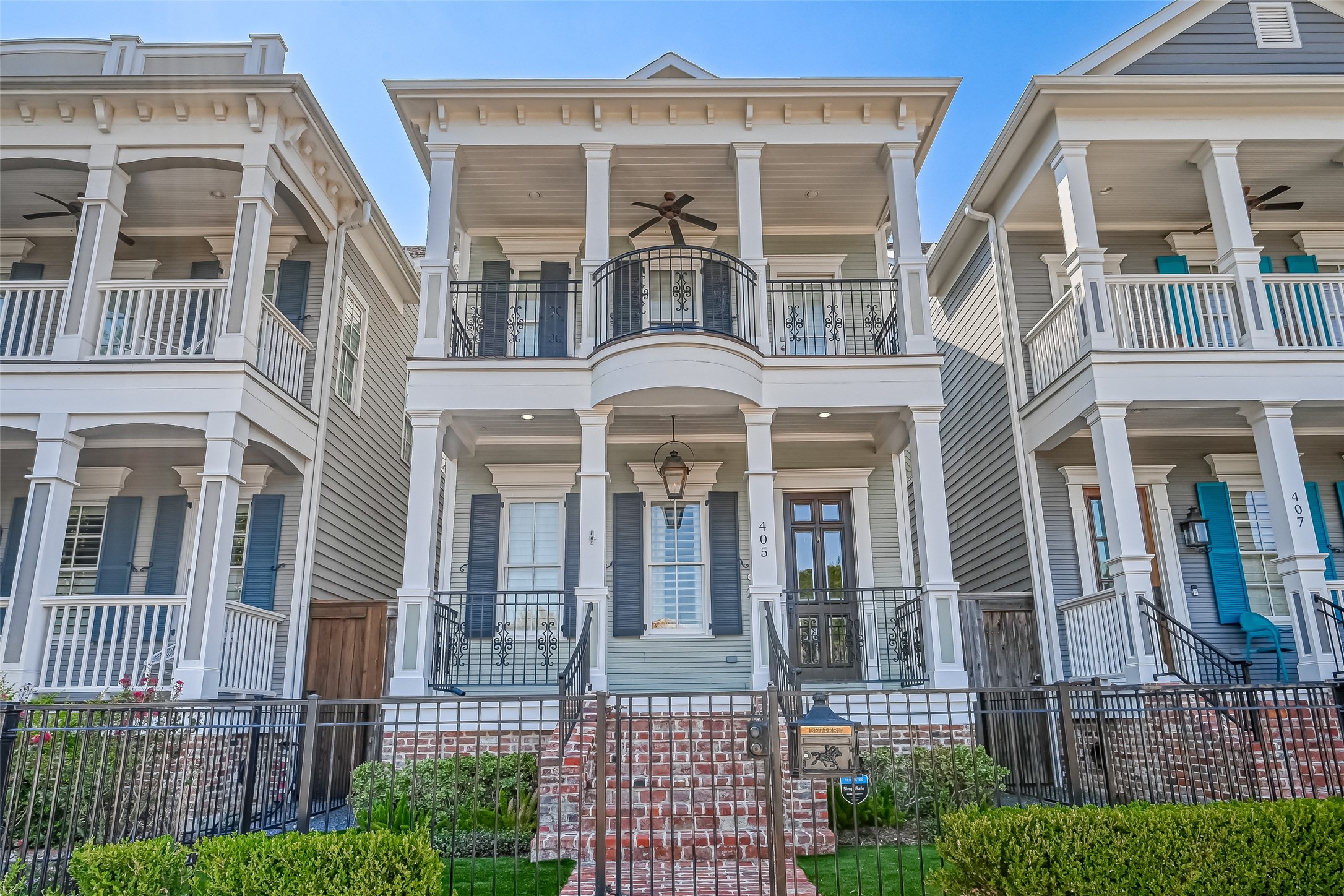 405 Columbia Street Houston TX 77007
