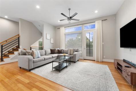 3802 Lovejoy Street Houston TX 77003