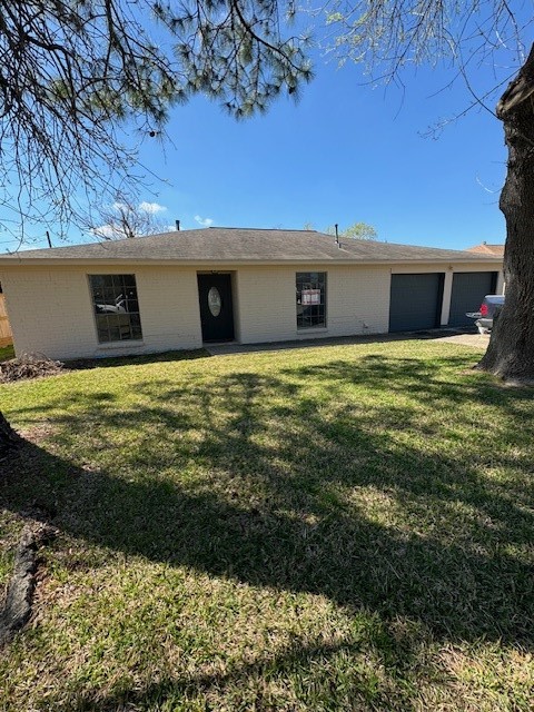 230 S Lobit Street La Porte TX 77571