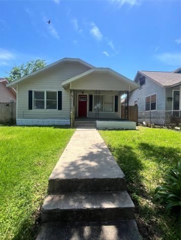 3305 Illinois Street Baytown TX 77520