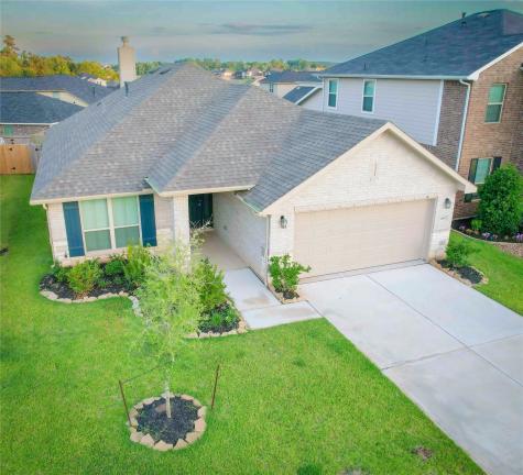 495 Terra Vista Circle Montgomery TX 77356