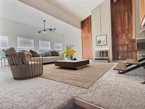 18 Lakeway Street 18 Panorama Village TX 77304