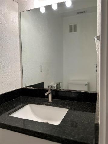 18 Lakeway Street 18 Panorama Village TX 77304