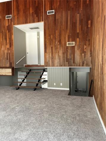 18 Lakeway Street 18 Panorama Village TX 77304