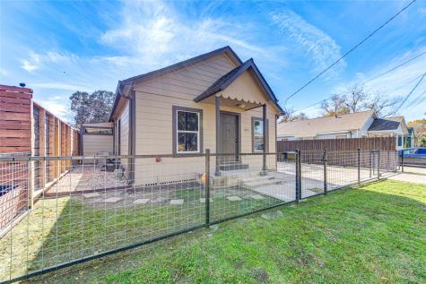822 Wilkes Street Houston TX 77009