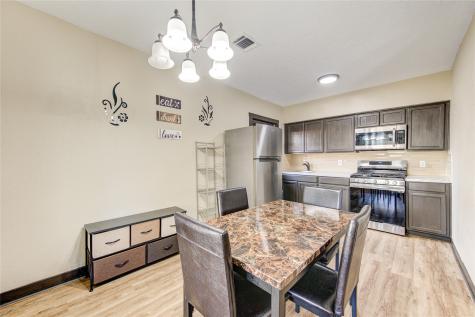 822 Wilkes Street Houston TX 77009