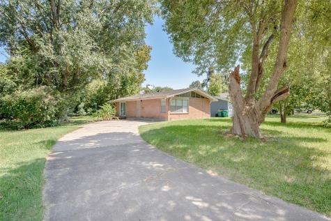 2024 Bogatto Street La Marque TX 77568