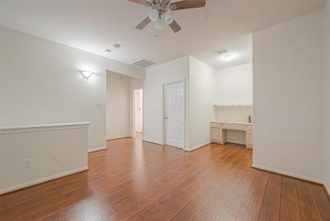 2710 Grants Lake Boulevard T6 Sugar Land TX 77479