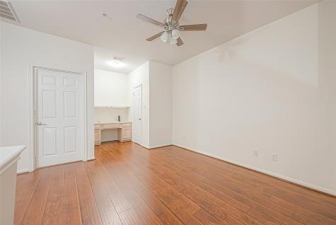 2710 Grants Lake Boulevard T6 Sugar Land TX 77479
