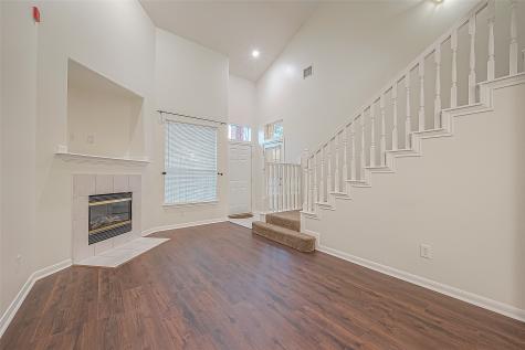 2710 Grants Lake Boulevard T6 Sugar Land TX 77479