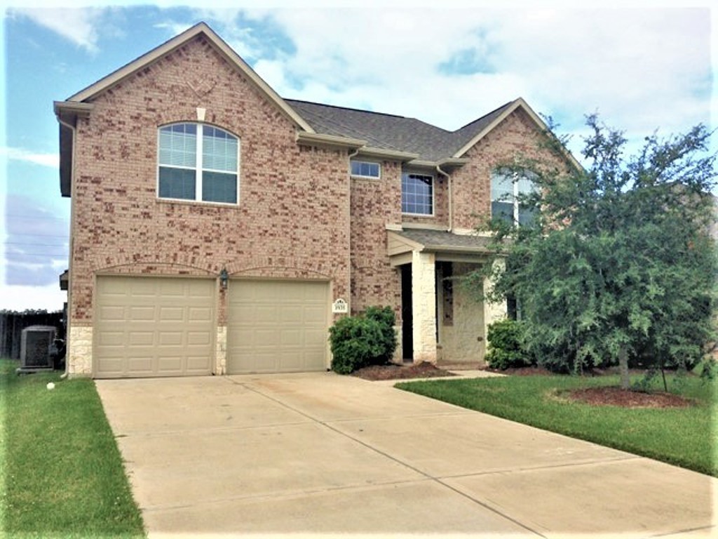 1935 Golden Creek Lane Richmond TX 77469
