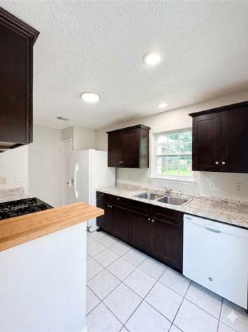9302 Golden Sunshine Drive Houston TX 77064