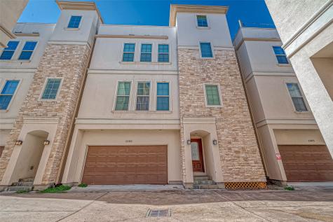 5226 Kiam Street 1002 Houston TX 77007