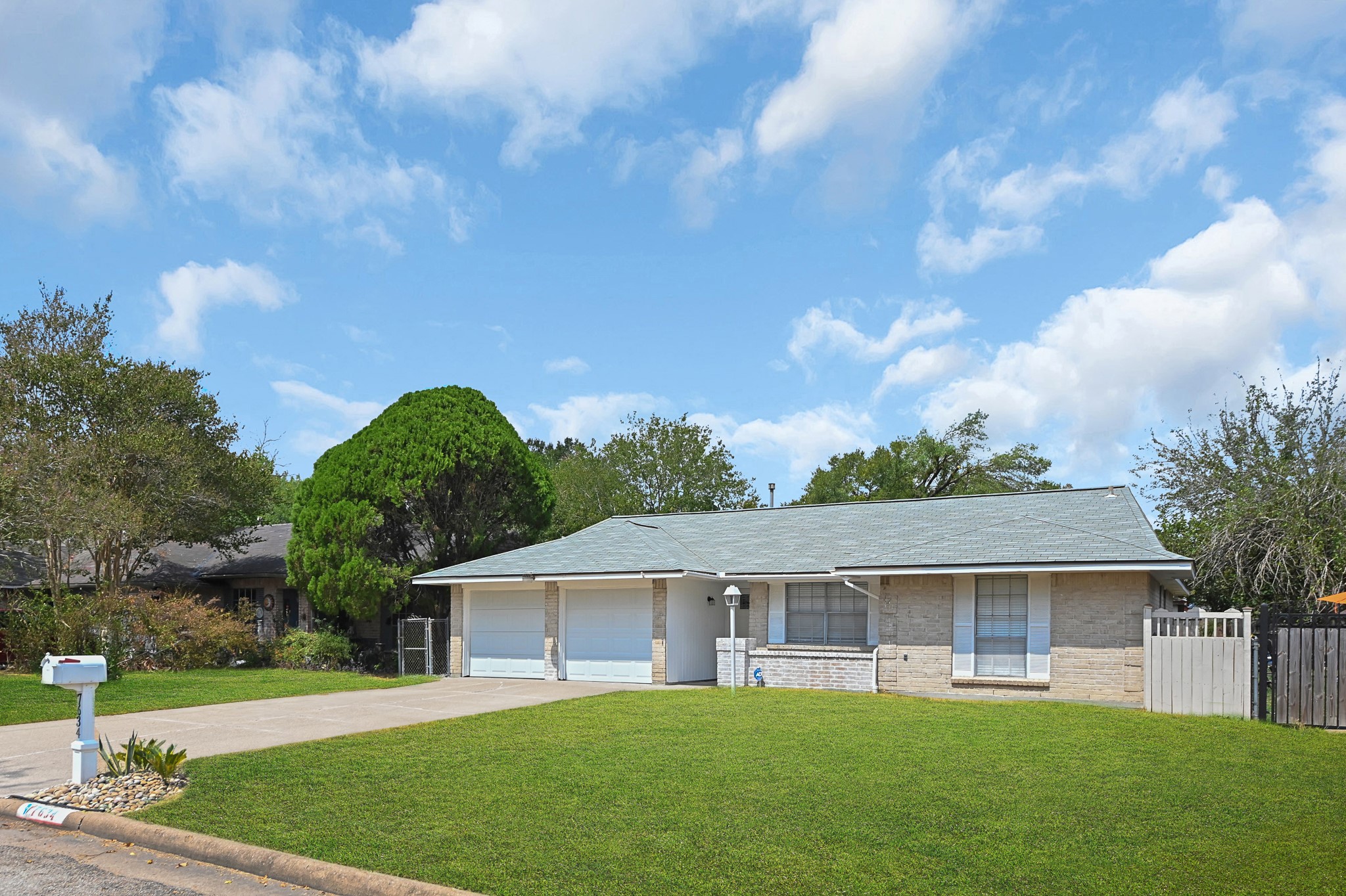7634 Battlecreek Drive Houston TX 77040