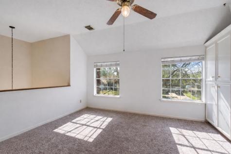 2630 Lakeway Drive Seabrook TX 77586