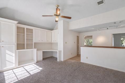 2630 Lakeway Drive Seabrook TX 77586