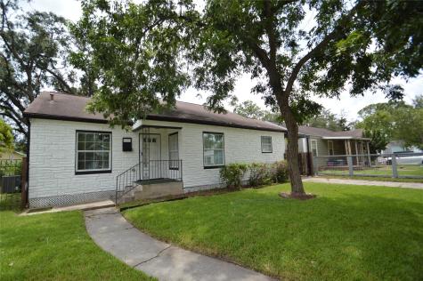 6916 Moss Rose Street Houston TX 77087
