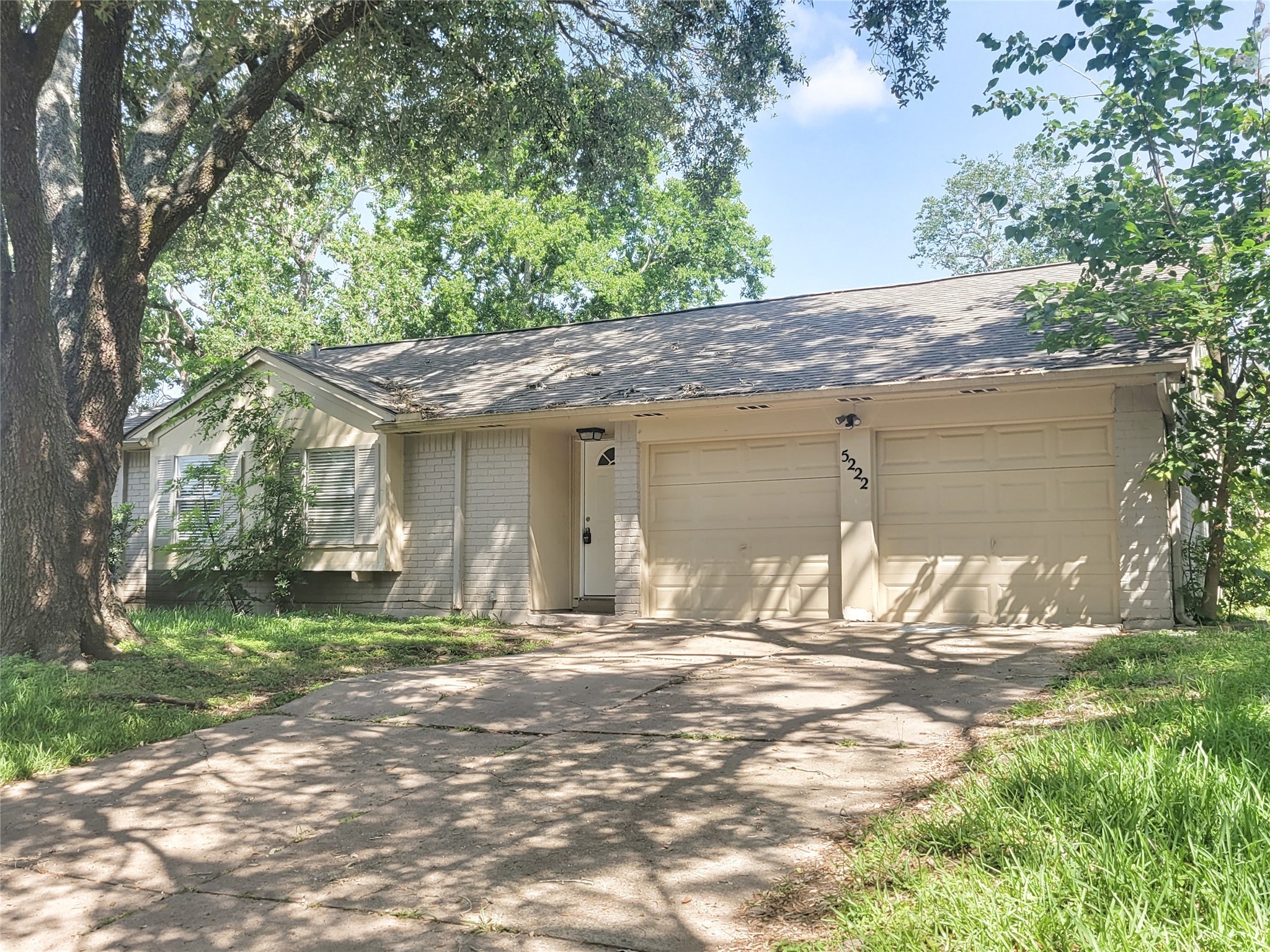 5222 Abercreek Avenue Friendswood TX 77546