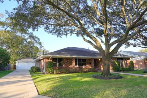 5218 Cheena Drive Houston TX 77096