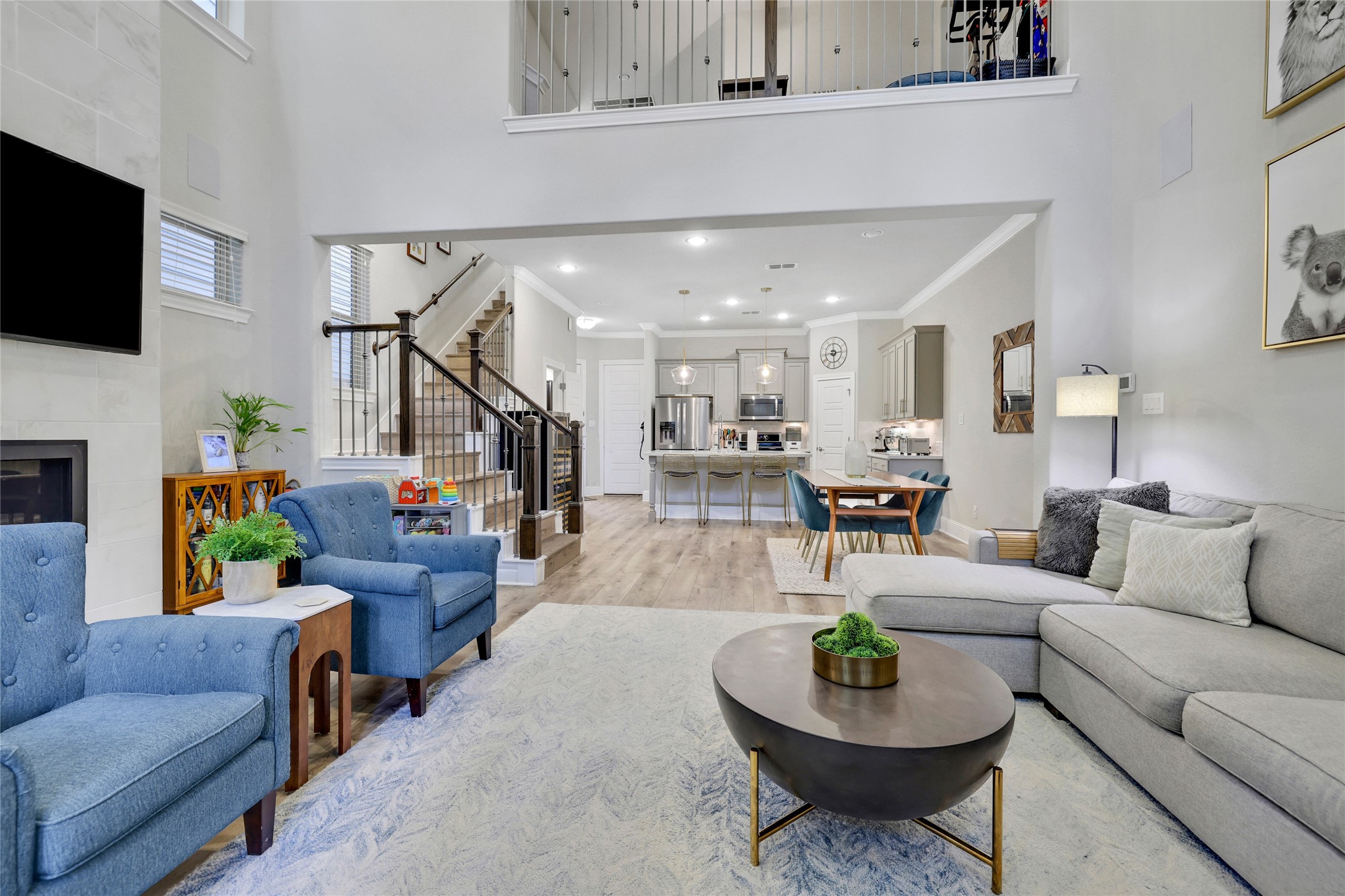 1002 Shepherd Oaks Drive Houston TX 77018