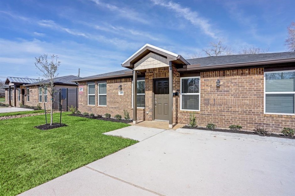 4605 Knoxville Street Houston TX 77051