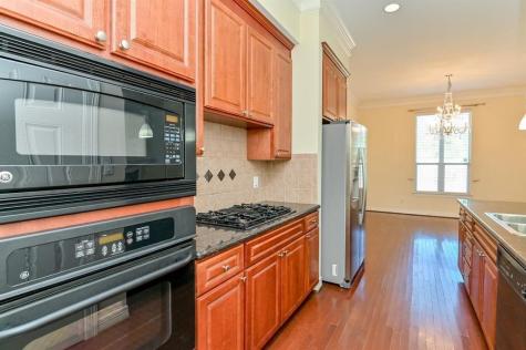 802 Garden Trace Lane Houston TX 77018