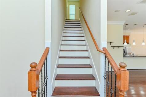 802 Garden Trace Lane Houston TX 77018