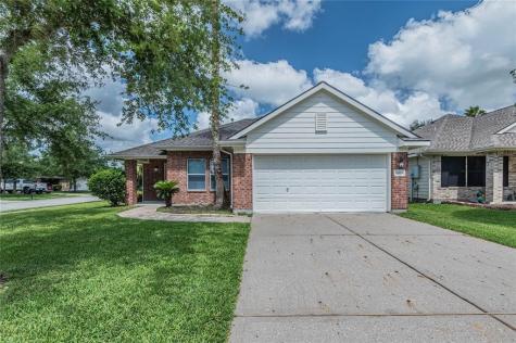 6815 Ridgewood Lane Dickinson TX 77539