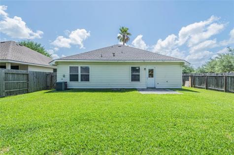 6815 Ridgewood Lane Dickinson TX 77539