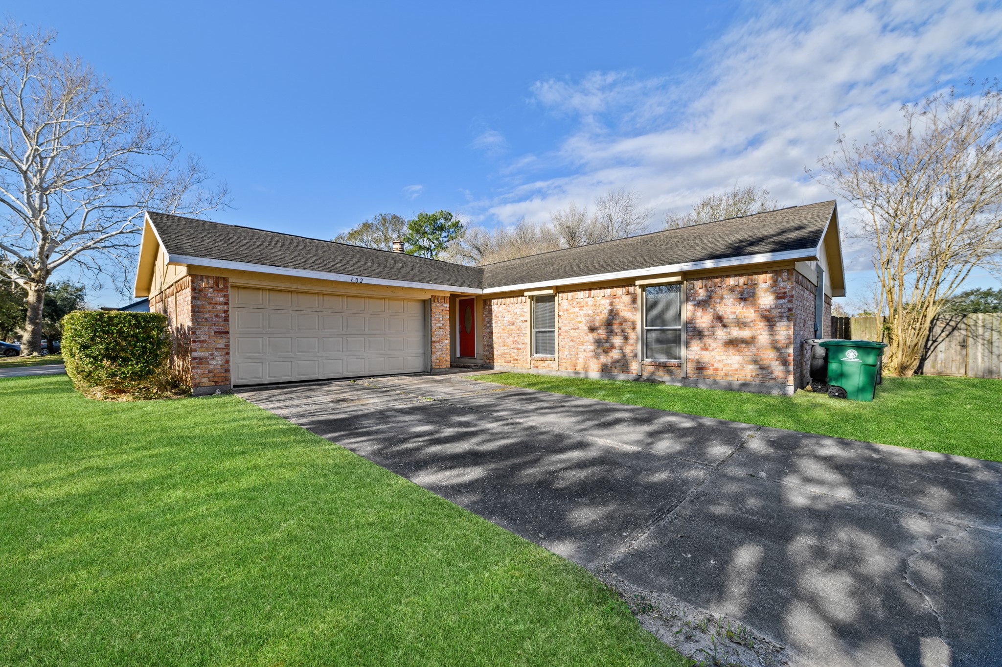 602 Leicester Lane Houston TX 77034