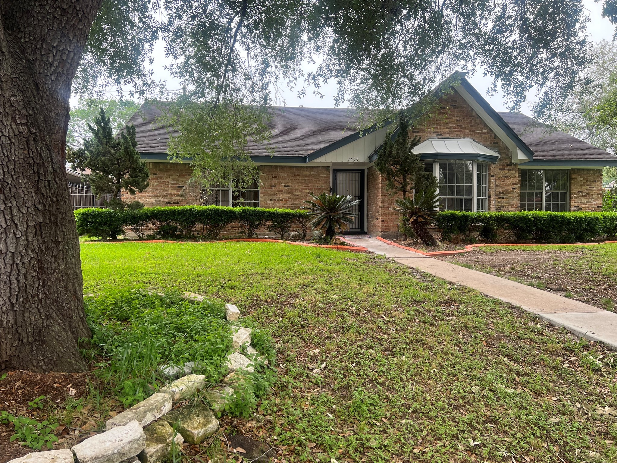 7650 Drouet Street Houston TX 77061