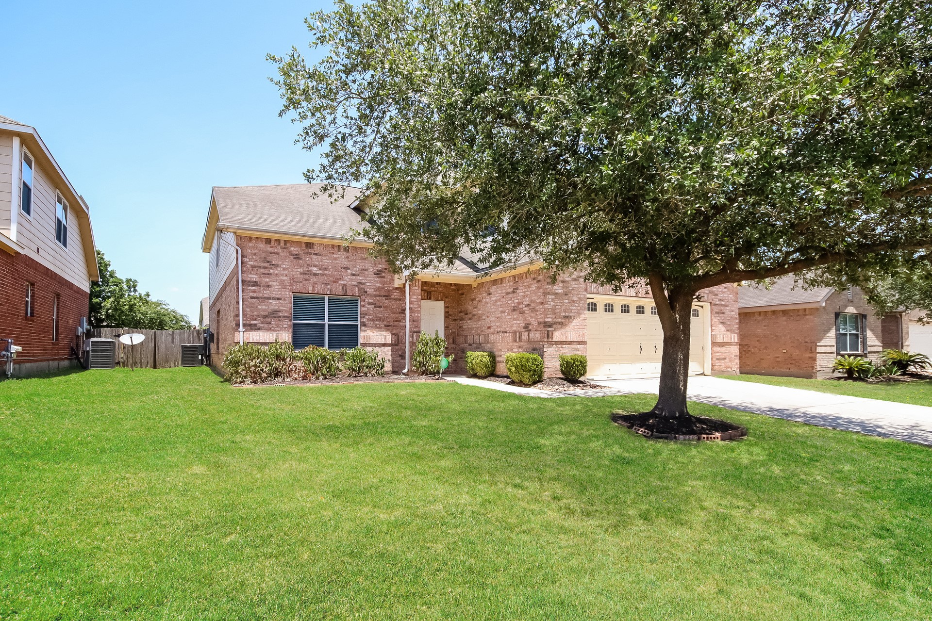 8610 Sunny Gallop Drive Tomball TX 77375