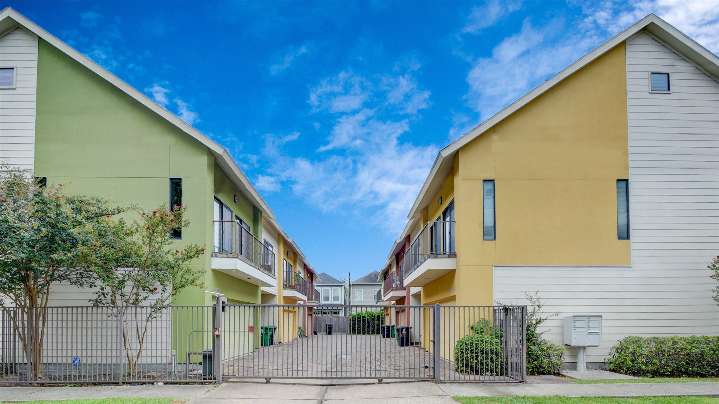 4213 Eigel Street Houston TX 77007