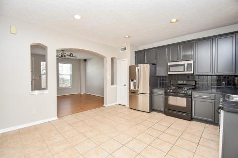 1833 Keene Street Houston TX 77009