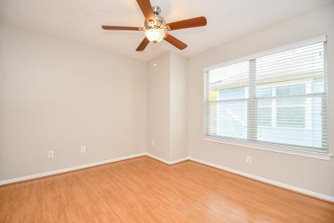1833 Keene Street Houston TX 77009
