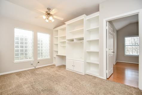 1833 Keene Street Houston TX 77009